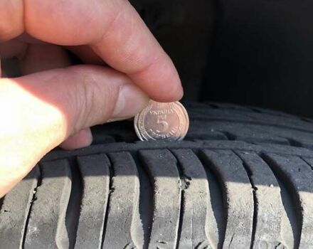 Белый Шкода Фабия, объемом двигателя 1.2 л и пробегом 25 тыс. км за 6200 $, фото 18 на Automoto.ua