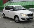 Белый Шкода Фабия, объемом двигателя 1.2 л и пробегом 180 тыс. км за 5700 $, фото 8 на Automoto.ua
