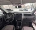 Белый Шкода Фабия, объемом двигателя 1.2 л и пробегом 199 тыс. км за 4500 $, фото 10 на Automoto.ua