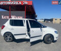 Белый Шкода Фабия, объемом двигателя 1.2 л и пробегом 206 тыс. км за 5100 $, фото 11 на Automoto.ua