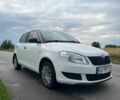 Белый Шкода Фабия, объемом двигателя 1.4 л и пробегом 220 тыс. км за 4950 $, фото 1 на Automoto.ua