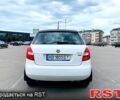 Білий Шкода Фабія, об'ємом двигуна 1.2 л та пробігом 287 тис. км за 4900 $, фото 1 на Automoto.ua