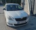Белый Шкода Фабия, объемом двигателя 1.2 л и пробегом 157 тыс. км за 4000 $, фото 1 на Automoto.ua