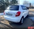Белый Шкода Фабия, объемом двигателя 12 л и пробегом 230 тыс. км за 4999 $, фото 3 на Automoto.ua
