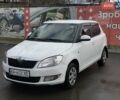 Білий Шкода Фабія, об'ємом двигуна 1.4 л та пробігом 243 тис. км за 3900 $, фото 1 на Automoto.ua