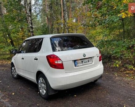 Білий Шкода Фабія, об'ємом двигуна 1.6 л та пробігом 255 тис. км за 4400 $, фото 4 на Automoto.ua