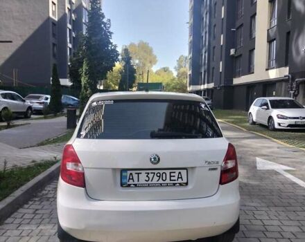 Білий Шкода Фабія, об'ємом двигуна 1.6 л та пробігом 310 тис. км за 5500 $, фото 7 на Automoto.ua