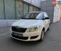 Белый Шкода Фабия, объемом двигателя 1.4 л и пробегом 146 тыс. км за 6100 $, фото 1 на Automoto.ua