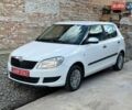 Белый Шкода Фабия, объемом двигателя 1.2 л и пробегом 158 тыс. км за 5000 $, фото 1 на Automoto.ua
