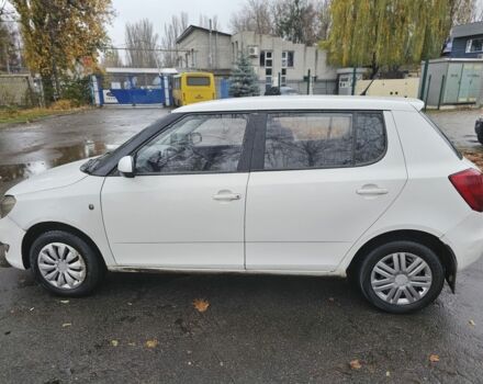 Білий Шкода Фабія, об'ємом двигуна 1.4 л та пробігом 256 тис. км за 3200 $, фото 5 на Automoto.ua