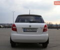 Белый Шкода Фабия, объемом двигателя 1.39 л и пробегом 125 тыс. км за 5800 $, фото 3 на Automoto.ua