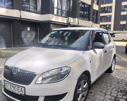 Білий Шкода Фабія, об'ємом двигуна 1.6 л та пробігом 310 тис. км за 5500 $, фото 5 на Automoto.ua