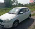 Белый Шкода Фабия, объемом двигателя 1.6 л и пробегом 215 тыс. км за 7000 $, фото 1 на Automoto.ua