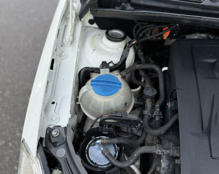 Білий Шкода Фабія, об'ємом двигуна 1.6 л та пробігом 270 тис. км за 6000 $, фото 9 на Automoto.ua