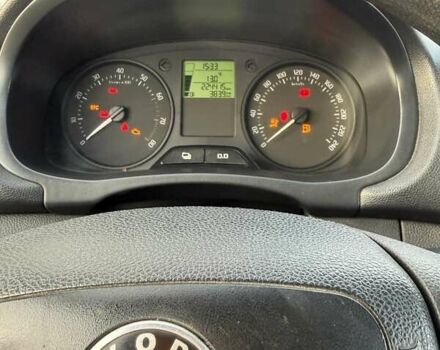 Белый Шкода Фабия, объемом двигателя 1.2 л и пробегом 224 тыс. км за 5200 $, фото 16 на Automoto.ua