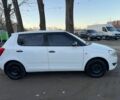 Белый Шкода Фабия, объемом двигателя 1.4 л и пробегом 157 тыс. км за 3950 $, фото 5 на Automoto.ua