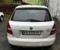 Білий Шкода Фабія, об'ємом двигуна 1.4 л та пробігом 420 тис. км за 2450 $, фото 1 на Automoto.ua