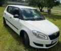 Белый Шкода Фабия, объемом двигателя 1.2 л и пробегом 160 тыс. км за 4800 $, фото 1 на Automoto.ua