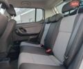 Белый Шкода Фабия, объемом двигателя 1.6 л и пробегом 264 тыс. км за 4540 $, фото 18 на Automoto.ua