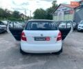 Белый Шкода Фабия, объемом двигателя 1.4 л и пробегом 235 тыс. км за 5640 $, фото 13 на Automoto.ua