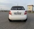 Белый Шкода Фабия, объемом двигателя 1.2 л и пробегом 224 тыс. км за 5200 $, фото 5 на Automoto.ua