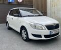 Білий Шкода Фабія, об'ємом двигуна 1.2 л та пробігом 154 тис. км за 5000 $, фото 1 на Automoto.ua