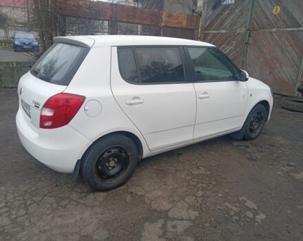 Белый Шкода Фабия, объемом двигателя 0 л и пробегом 250 тыс. км за 3700 $, фото 3 на Automoto.ua
