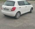 Белый Шкода Фабия, объемом двигателя 1.39 л и пробегом 304 тыс. км за 3950 $, фото 3 на Automoto.ua