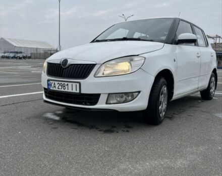 Білий Шкода Фабія, об'ємом двигуна 1.4 л та пробігом 420 тис. км за 3400 $, фото 1 на Automoto.ua