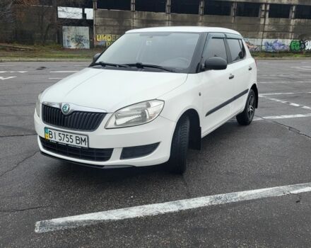 Белый Шкода Фабия, объемом двигателя 1.4 л и пробегом 172 тыс. км за 6200 $, фото 1 на Automoto.ua