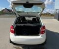 Белый Шкода Фабия, объемом двигателя 1.4 л и пробегом 198 тыс. км за 5200 $, фото 10 на Automoto.ua