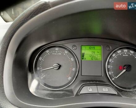 Белый Шкода Фабия, объемом двигателя 1.39 л и пробегом 126 тыс. км за 5998 $, фото 14 на Automoto.ua