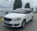 Белый Шкода Фабия, объемом двигателя 1.39 л и пробегом 247 тыс. км за 4300 $, фото 1 на Automoto.ua