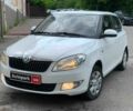 Белый Шкода Фабия, объемом двигателя 1.4 л и пробегом 235 тыс. км за 5690 $, фото 1 на Automoto.ua