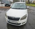 Білий Шкода Фабія, об'ємом двигуна 1.4 л та пробігом 256 тис. км за 3200 $, фото 7 на Automoto.ua