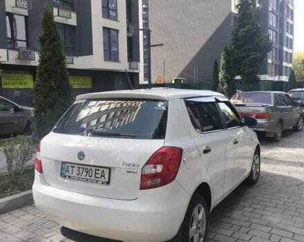 Білий Шкода Фабія, об'ємом двигуна 1.6 л та пробігом 310 тис. км за 5500 $, фото 8 на Automoto.ua