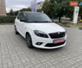 Белый Шкода Фабия, объемом двигателя 1.4 л и пробегом 163 тыс. км за 10300 $, фото 1 на Automoto.ua