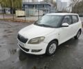 Білий Шкода Фабія, об'ємом двигуна 1.4 л та пробігом 256 тис. км за 3200 $, фото 6 на Automoto.ua