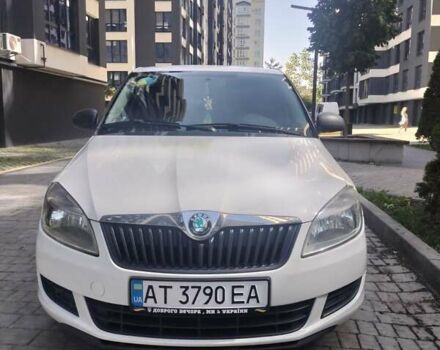 Білий Шкода Фабія, об'ємом двигуна 1.6 л та пробігом 310 тис. км за 5500 $, фото 12 на Automoto.ua