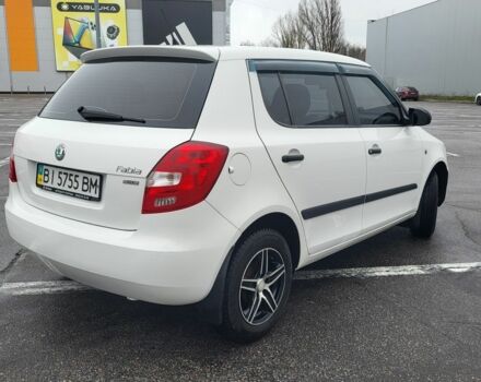 Белый Шкода Фабия, объемом двигателя 1.4 л и пробегом 172 тыс. км за 6200 $, фото 3 на Automoto.ua