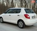 Білий Шкода Фабія, об'ємом двигуна 1.39 л та пробігом 380 тис. км за 3950 $, фото 4 на Automoto.ua