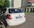 Белый Шкода Фабия, объемом двигателя 1.2 л и пробегом 165 тыс. км за 5100 $, фото 2 на Automoto.ua