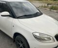 Білий Шкода Фабія, об'ємом двигуна 1.39 л та пробігом 183 тис. км за 7000 $, фото 1 на Automoto.ua