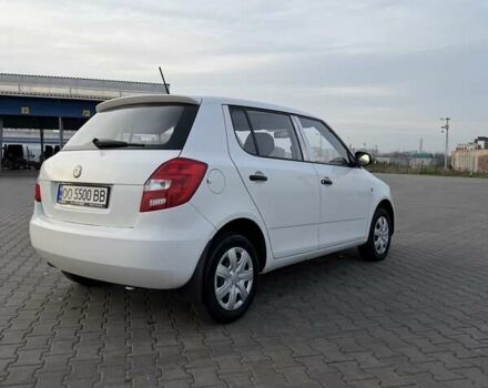 Белый Шкода Фабия, объемом двигателя 1.2 л и пробегом 224 тыс. км за 5200 $, фото 6 на Automoto.ua