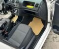Білий Шкода Фабія, об'ємом двигуна 1.4 л та пробігом 344 тис. км за 4500 $, фото 7 на Automoto.ua