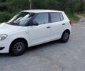 Белый Шкода Фабия, объемом двигателя 1.6 л и пробегом 185 тыс. км за 6500 $, фото 12 на Automoto.ua
