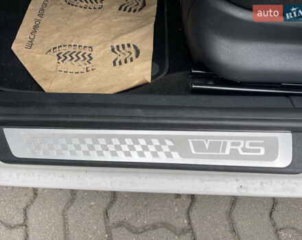 Белый Шкода Фабия, объемом двигателя 1.4 л и пробегом 163 тыс. км за 10300 $, фото 30 на Automoto.ua