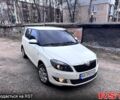 Белый Шкода Фабия, объемом двигателя 1.4 л и пробегом 105 тыс. км за 6100 $, фото 1 на Automoto.ua