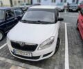 Білий Шкода Фабія, об'ємом двигуна 1.2 л та пробігом 144 тис. км за 5900 $, фото 2 на Automoto.ua