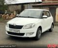 Белый Шкода Фабия, объемом двигателя 1.4 л и пробегом 190 тыс. км за 6200 $, фото 1 на Automoto.ua